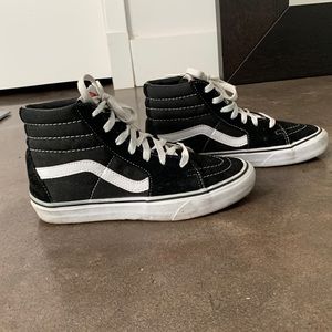 Vans Sk8 Hi Skate Shoe - Black